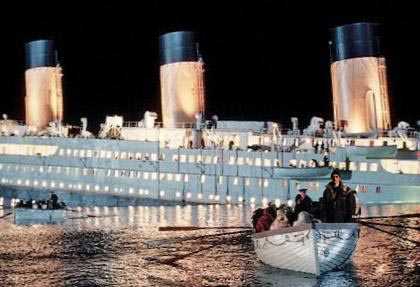 http://www.greaterthings.com/News/911/Tourist/titanic.jpg
